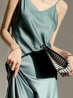 Women's Slip Lingerie Pajamas Nightgown Nightshirt Dress Pure Color Simple Casual Comfort Home Daily Bed Satin Breathable Straps Fall Winter Black White -Deals The Sexy Bra Store aebwyy1697161992626