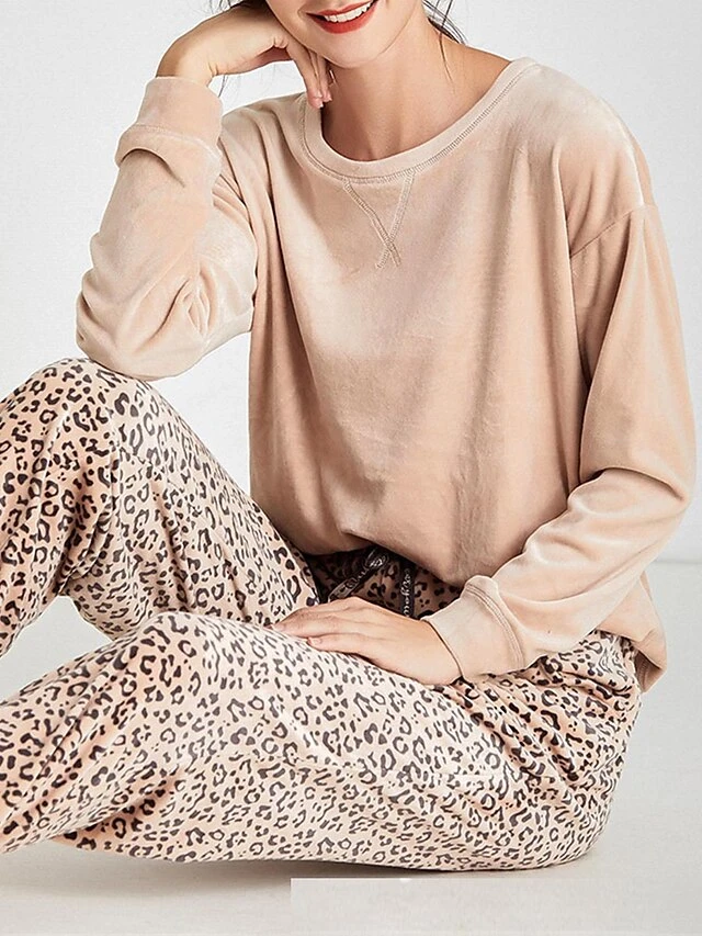 Women's Loungewear Sets Leopard Grid / Plaid Fashion Comfort Soft Home Christmas Street Polyester Warm Crew Neck Long Sleeve Hoodie Pant Pocket Fall Winter Camel Purple 5 Women's Loungewear Sets Leopard Grid / Plaid Fashion Comfort Soft Home Christmas Street Polyester Warm Crew Neck Long Sleeve Hoodie Pant Pocket Fall Winter Camel Purple - Image 5
