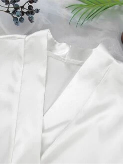 Women's Pajamas Bathrobe Robes Gown Pure Color Simple Casual Comfort Wedding Party Satin Breathable V Wire Long Sleeve Feather Fall Winter White 24 Women's Pajamas Bathrobe Robes Gown Pure Color Simple Casual Comfort Wedding Party Satin Breathable V Wire Long Sleeve Feather Fall Winter White -Deals The Sexy Bra Store bksetv1693206728577