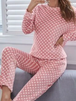 Women's Fleece Pajamas Sets Flannel Warm Dot Warm Fashion Plush Home Daily Bed Breathable Crew Neck Long Sleeve Pant Fall Winter Pink -Deals The Sexy Bra Store jcfmtg1695023632605