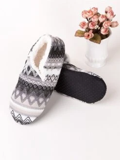 Women's Fluffy Slipper Socks Stripe Color Combo Casual Comfort Soft Home Daily Acrylic Warm Fall Winter Black Gray Pink Green -Deals The Sexy Bra Store qjtxen1695369145546