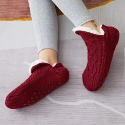 Women's 1 Pair Socks Slipper Socks Fashion Comfort Novelty Fleece Solid Colored Casual Daily Indoor Warm Winter Fall Black Blue Wine 30 Women's 1 Pair Socks Slipper Socks Fashion Comfort Novelty Fleece Solid Colored Casual Daily Indoor Warm Winter Fall Black Blue Wine -Deals The Sexy Bra Store rweypc1664445566004