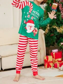 Matching Family Christmas Pajamas Sets Letter Santa Claus Basic Casual Comfort Home Christmas Cotton Breathable Gift Crew Neck Long Sleeve T Shirt Tee Pant Fall Winter Green -Deals The Sexy Bra Store saesdf1697074755047
