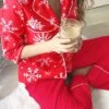 Women's Christmas Pajamas Sets Snowflake Fashion Comfort Soft Home Xmas Daily Polyester Breathable Lapel Long Sleeve Shirt Pant Button Pocket Fall Winter Red