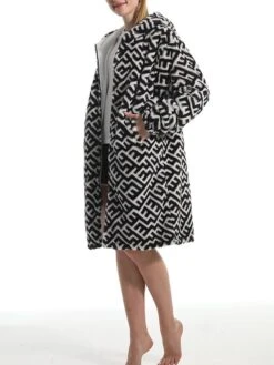 Women's Robe Geometic Plush Casual Comfort Home Daily Bed Flannel Warm Breathable Hoodie Long Sleeve Pocket Fall Winter Black 13 Women's Robe Geometic Plush Casual Comfort Home Daily Bed Flannel Warm Breathable Hoodie Long Sleeve Pocket Fall Winter Black -Deals The Sexy Bra Store ysplkl1695373706838