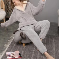 Women's Flannel Warm Pajamas Sets Nighty Pure Color Plush Fashion Comfort Home Christmas Vacation V Wire Long Sleeve Sweater Pant Elastic Waist Fall Winter Gray Purple / Lace Up